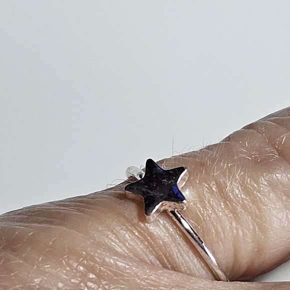 **Sale** Silver Tone Dainty Star Pinky Ring 3.25 - Picture 8 of 13